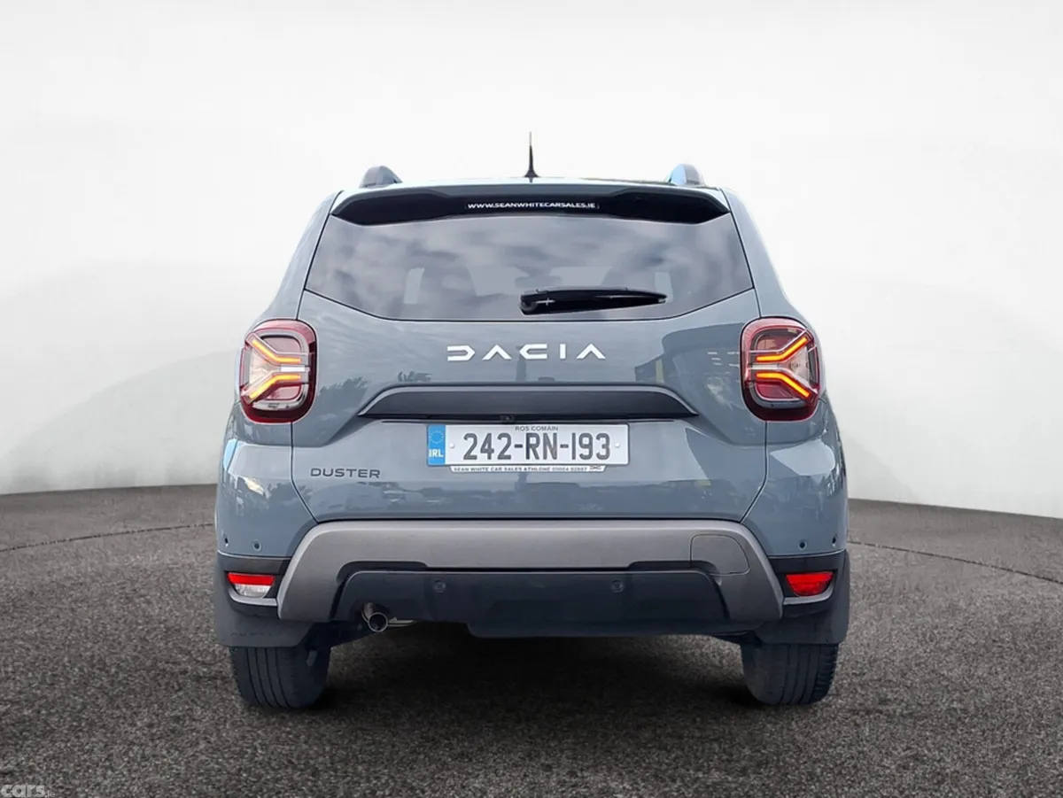 Dacia Duster MPV, Diesel, 2024, Grey