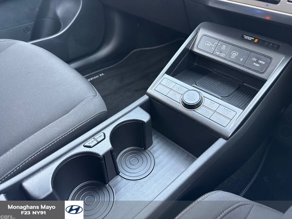 Hyundai KONA MPV, Petrol Hybrid, 2026, Black