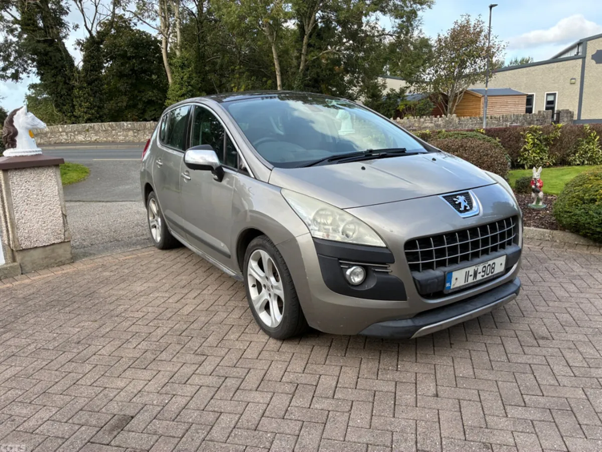 Peugeot 3008 MPV, Diesel, 2011, Grey