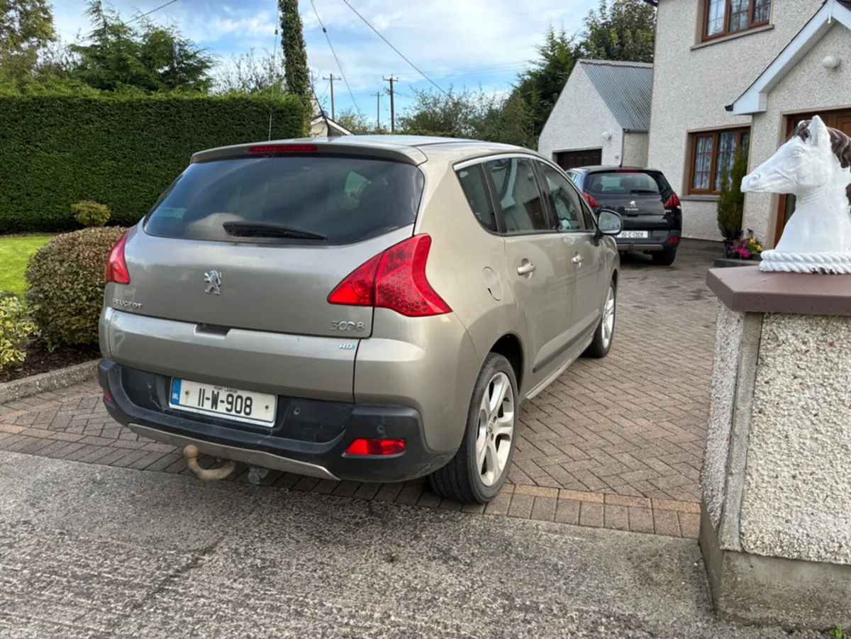 Peugeot 3008 MPV, Diesel, 2011, Grey
