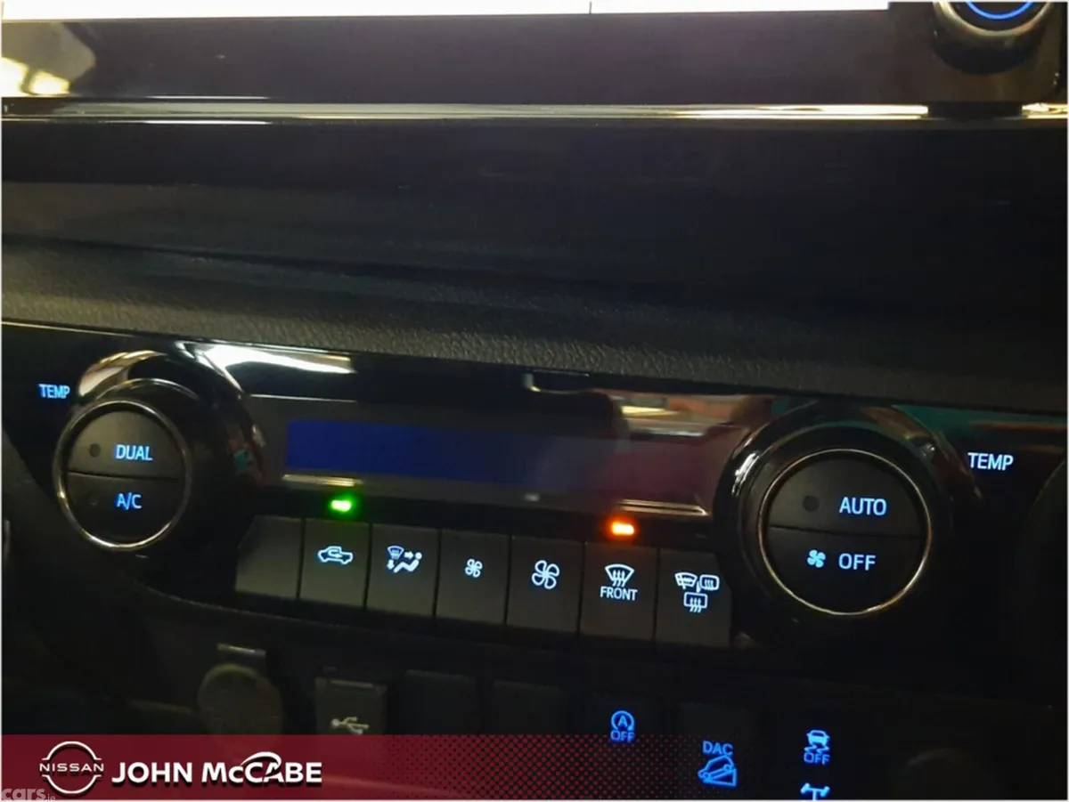 Toyota Hilux Pick Up, Diesel, 2024, Black