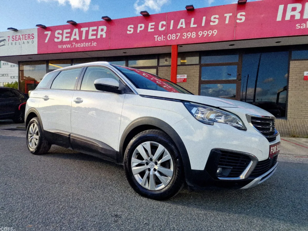 Peugeot 5008 MPV, Diesel, 2018, White