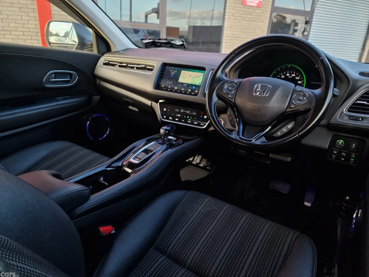Honda Vezel SUV, Petrol Hybrid, 2017, Black