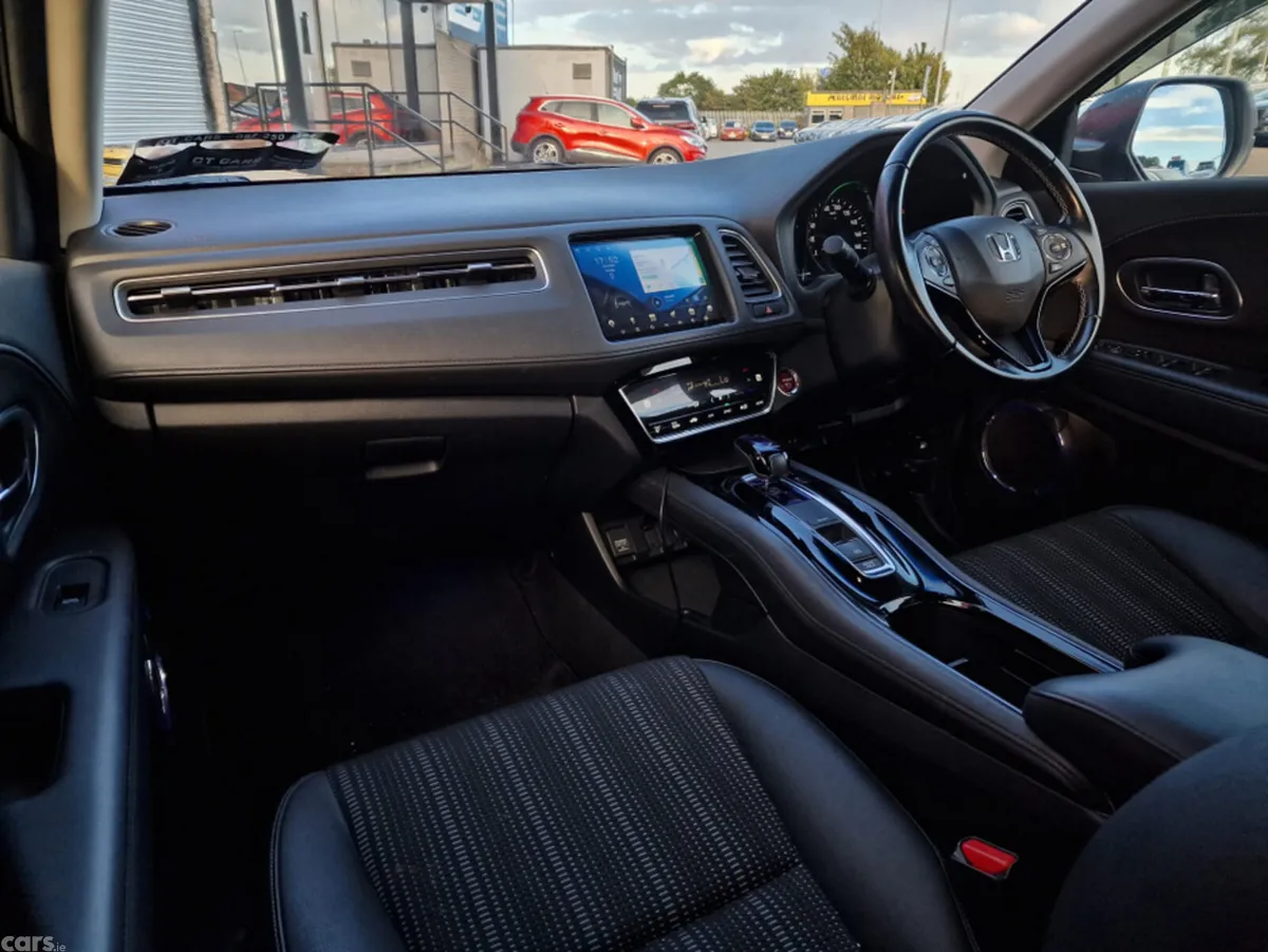 Honda Vezel SUV, Petrol Hybrid, 2017, Black