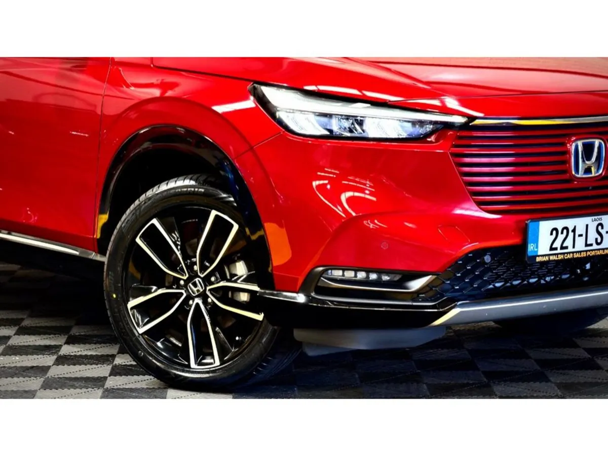 Honda Vezel SUV, Petrol Hybrid, 2022, Red