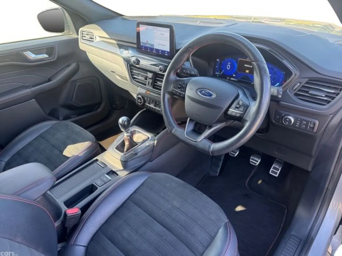 Ford Kuga Hatchback, Diesel, 2021, Silver