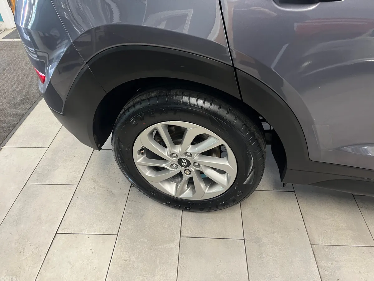 Hyundai Tucson SUV, Diesel, 2015, Grey