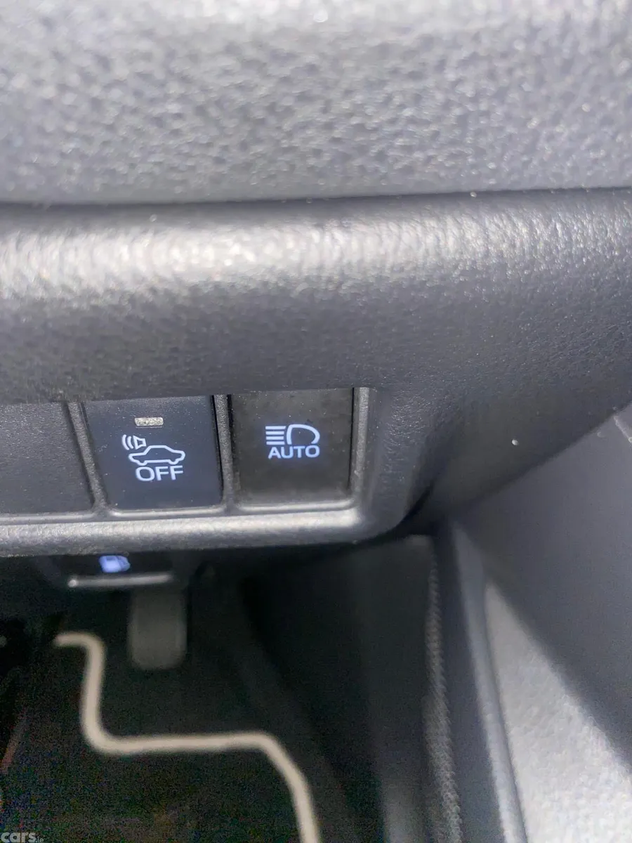 Toyota C-HR SUV, Petrol Hybrid, 2018, White