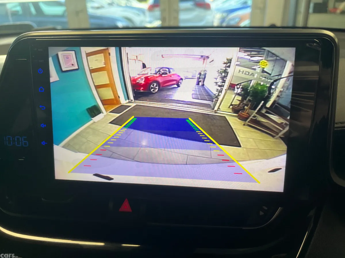 Toyota C-HR SUV, Petrol Hybrid, 2018, White
