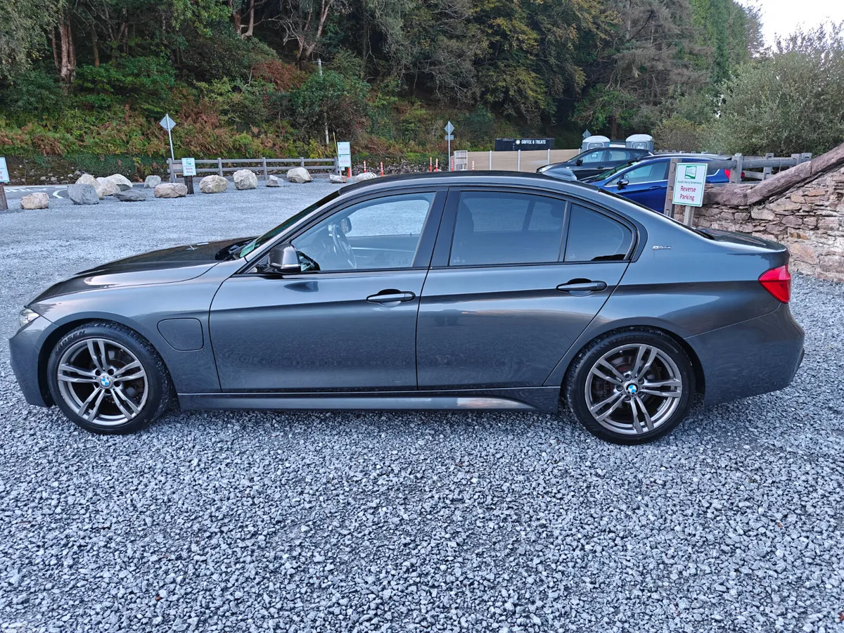 BMW 3-Series Saloon, Petrol Plug-in Hybrid, 2016, Grey
