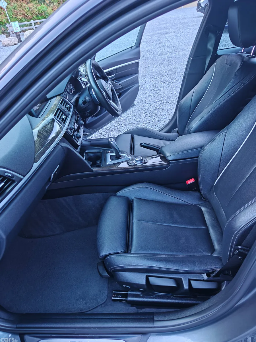 BMW 3-Series Saloon, Petrol Plug-in Hybrid, 2016, Grey