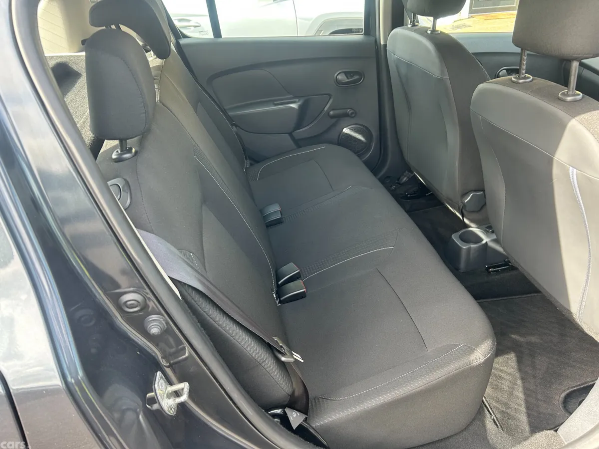 Dacia Sandero Hatchback, Petrol, 2018, Grey