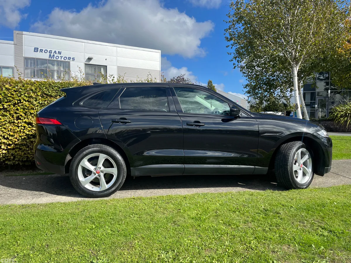 Jaguar F-Pace SUV, Diesel, 2020, Black