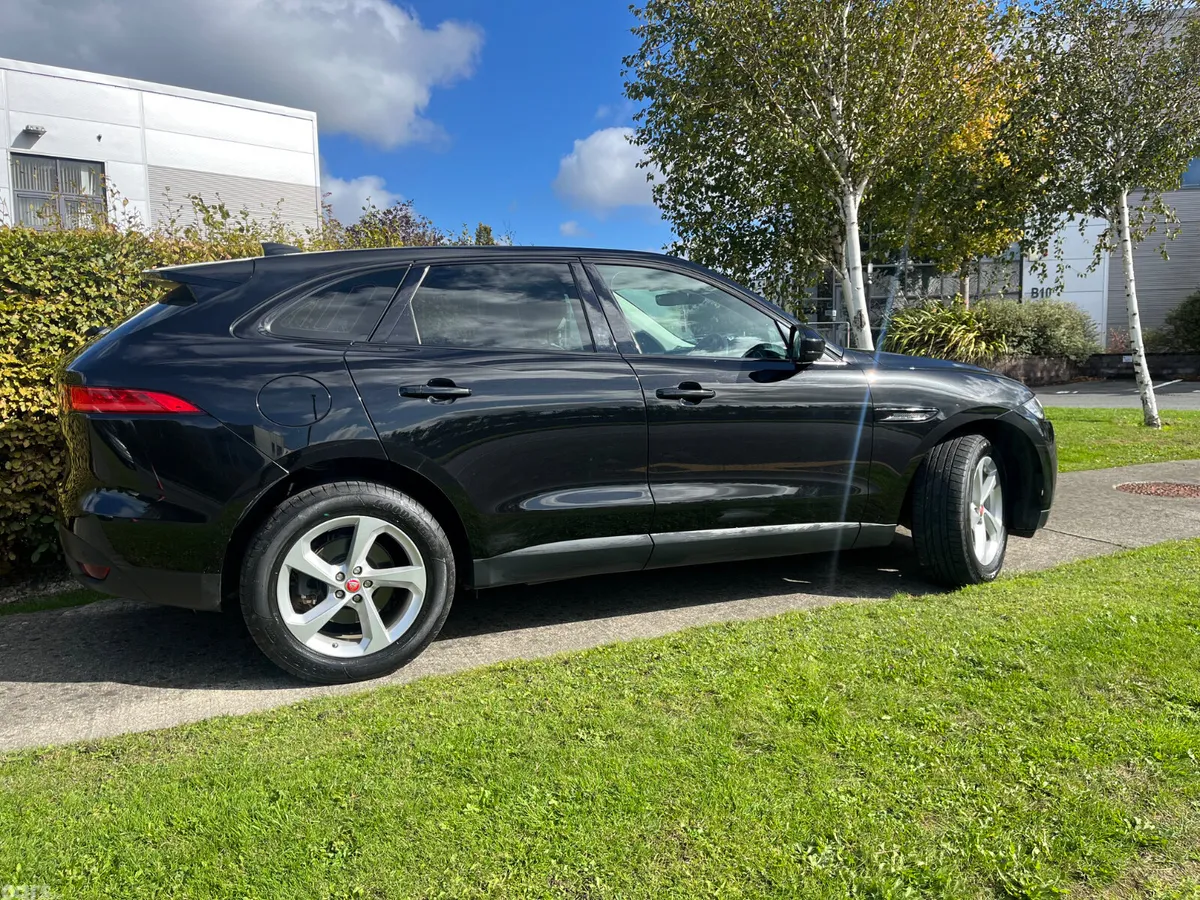 Jaguar F-Pace SUV, Diesel, 2020, Black