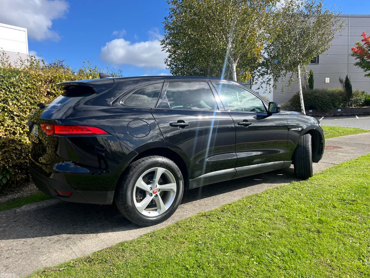 Jaguar F-Pace SUV, Diesel, 2020, Black