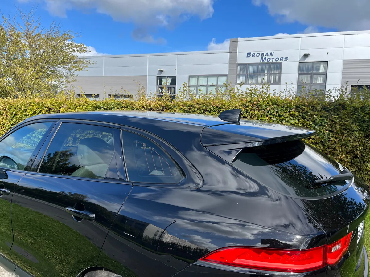 Jaguar F-Pace SUV, Diesel, 2020, Black