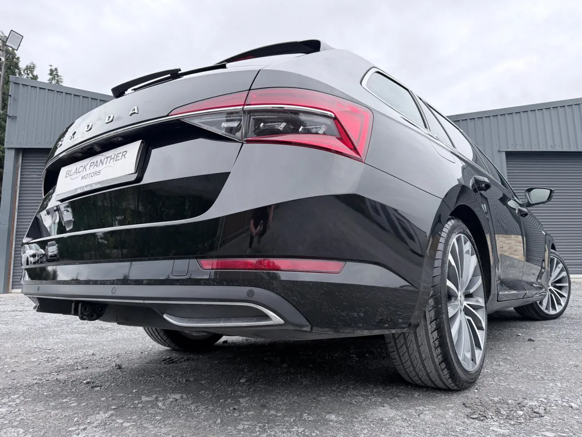 Skoda Superb Estate, Petrol, 2020, Black