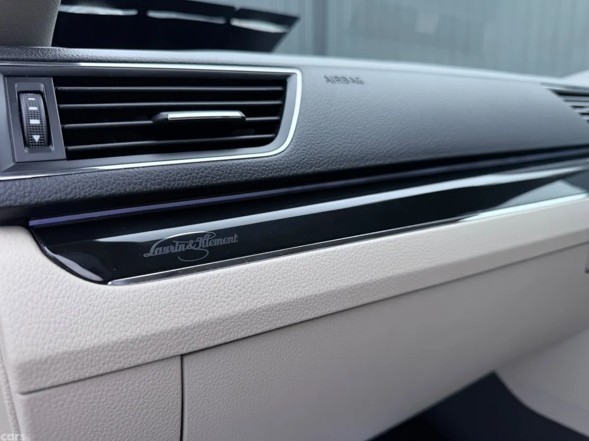 Skoda Superb Estate, Petrol, 2020, Black