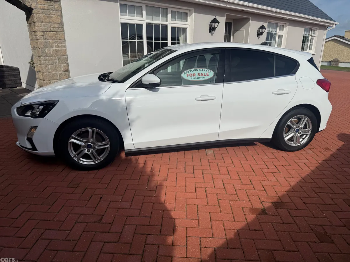 Ford Focus Hatchback, Diesel, 2021, White