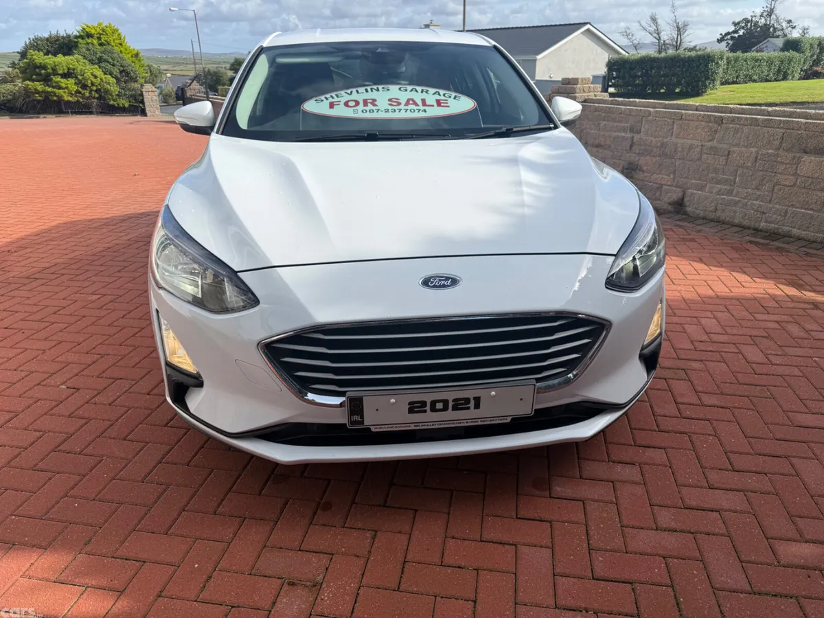 Ford Focus Hatchback, Diesel, 2021, White