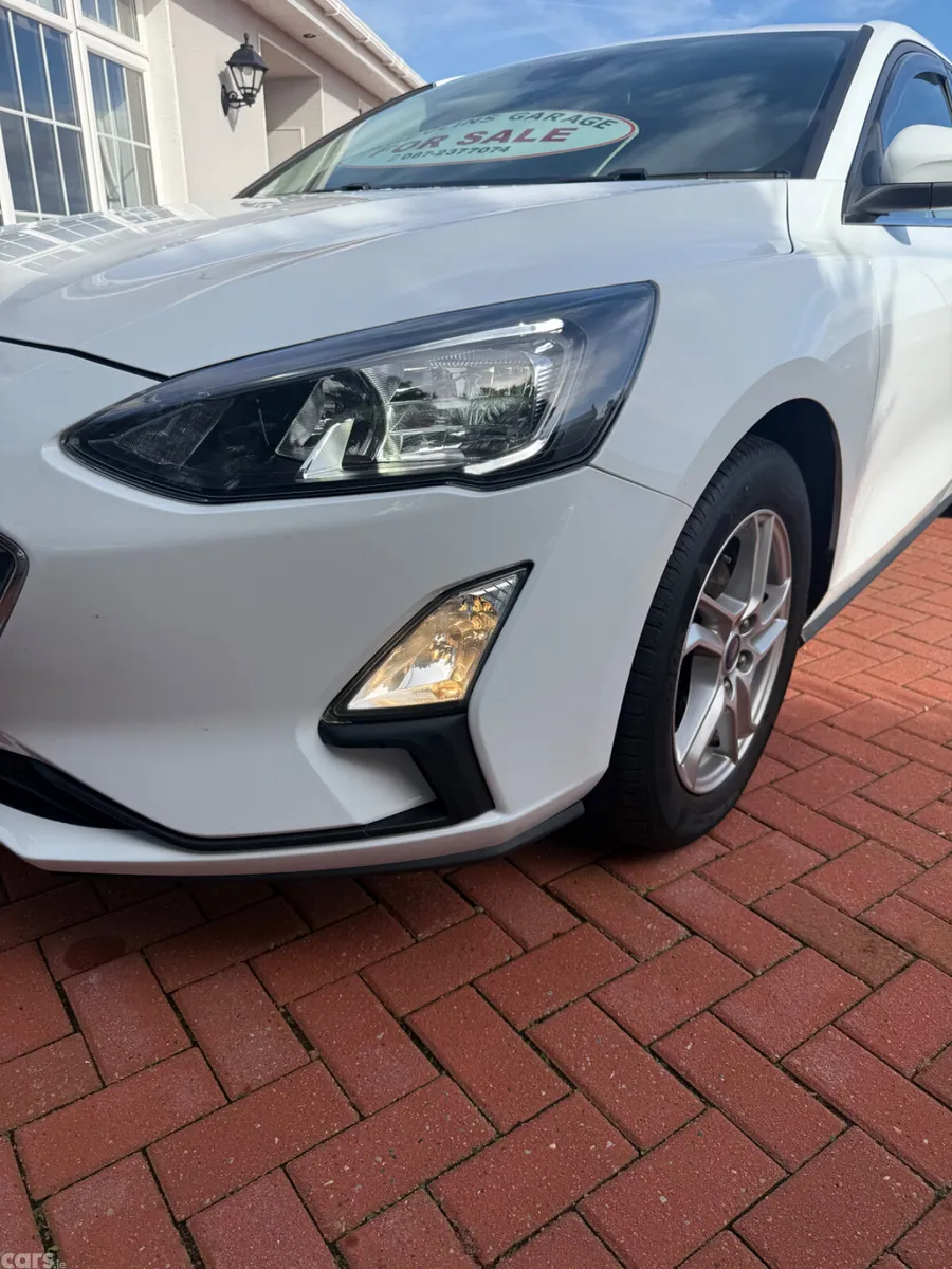 Ford Focus Hatchback, Diesel, 2021, White