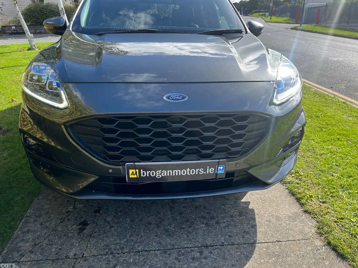 Ford Kuga SUV, Petrol Plug-in Hybrid, 2022, Grey