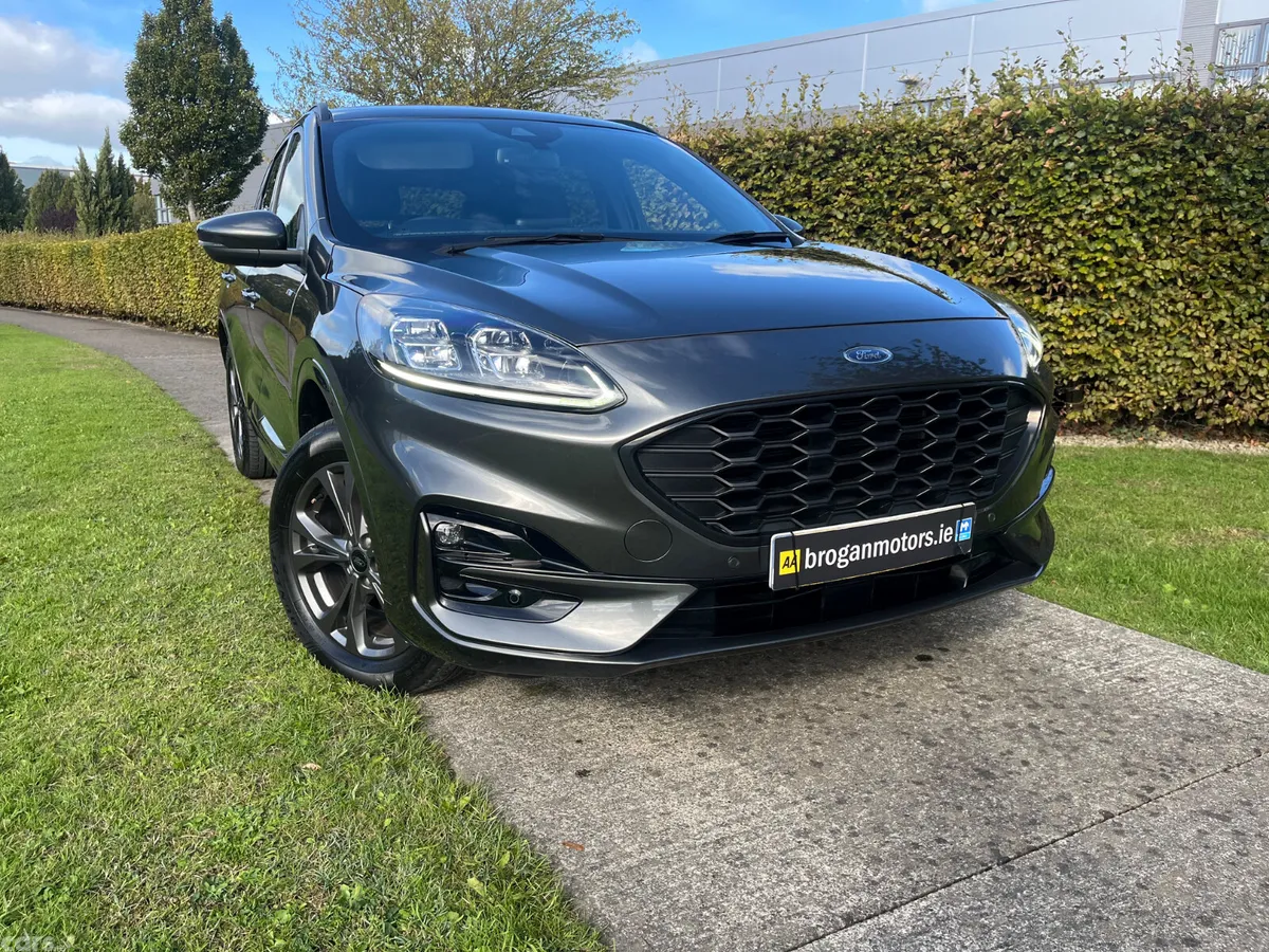 Ford Kuga SUV, Petrol Plug-in Hybrid, 2022, Grey
