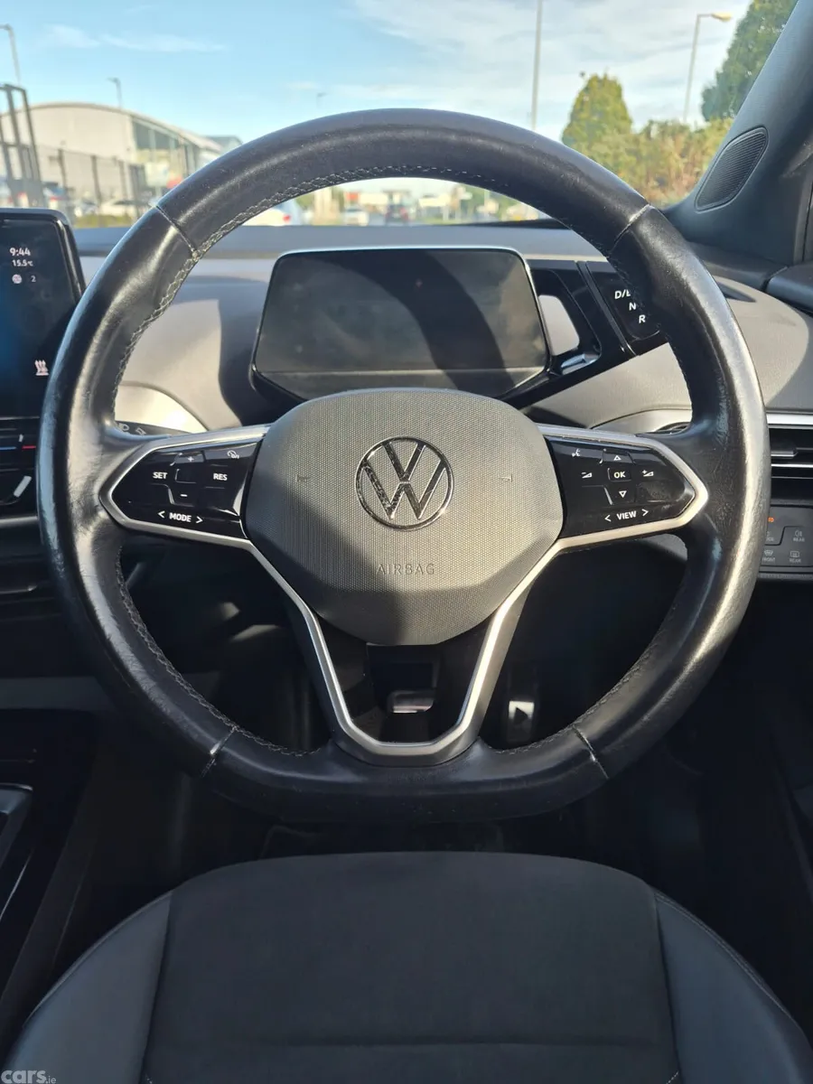 Volkswagen ID.4 Estate, Electric, 2022, Grey