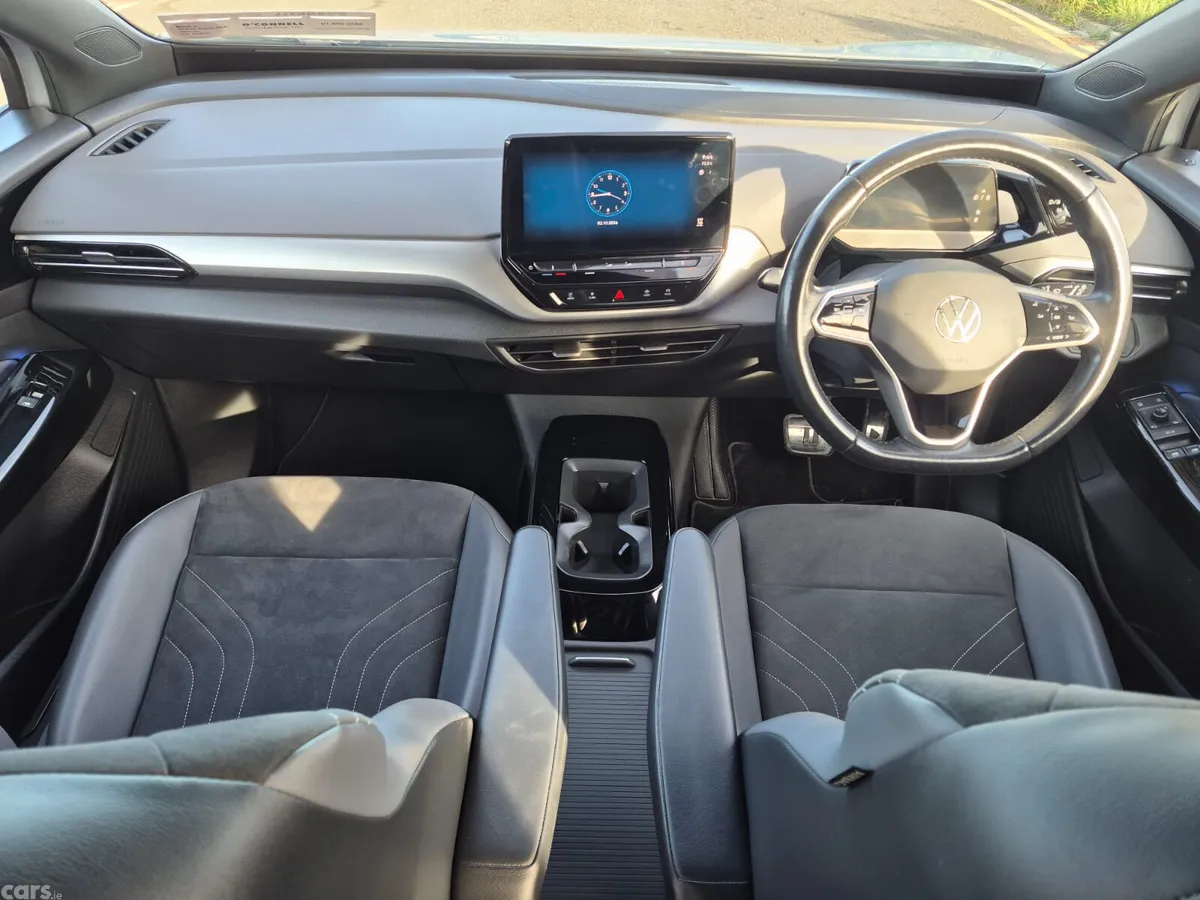 Volkswagen ID.4 Estate, Electric, 2022, Grey