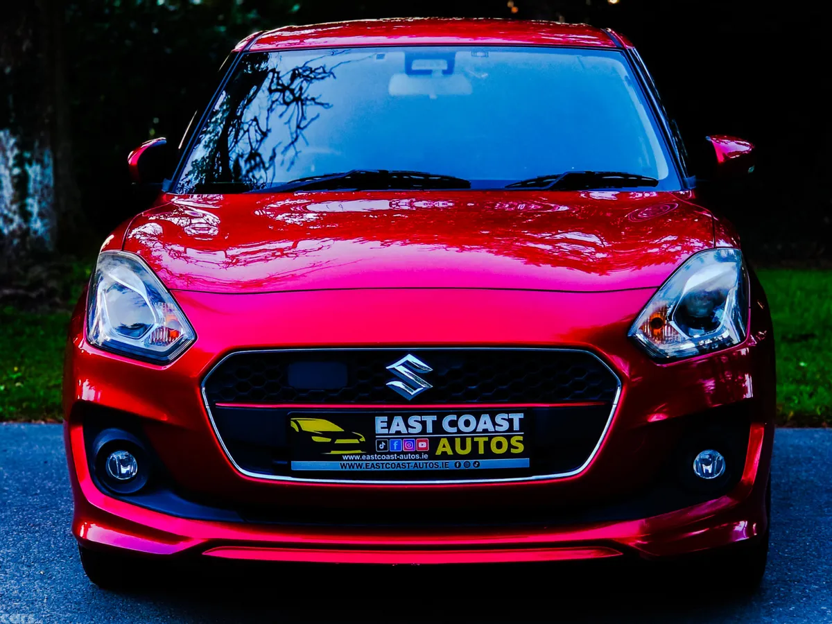 Suzuki Swift Hatchback, Petrol, 2018, Red