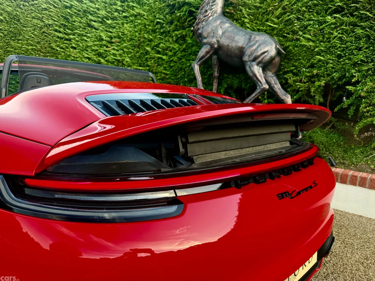 Porsche 911 Convertible, Petrol, 2021, Red