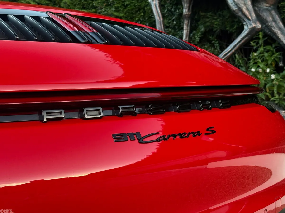 Porsche 911 Convertible, Petrol, 2021, Red