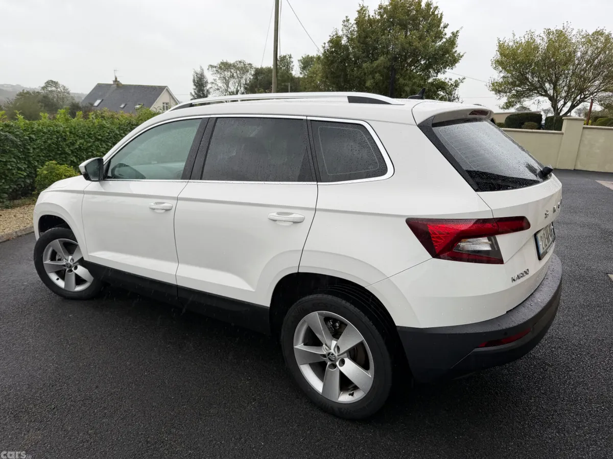 Skoda Karoq SUV, Diesel, 2021, White