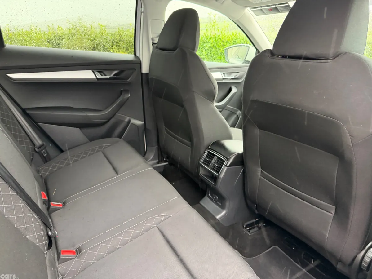 Skoda Karoq SUV, Diesel, 2021, White