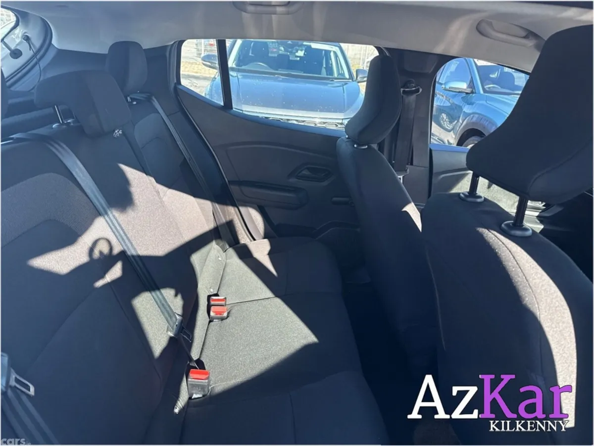 Dacia Sandero Hatchback, Petrol, 2023, Grey