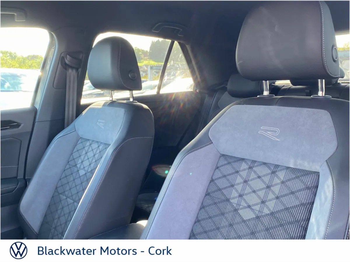 Volkswagen T-Roc SUV, Petrol, 2023, Grey
