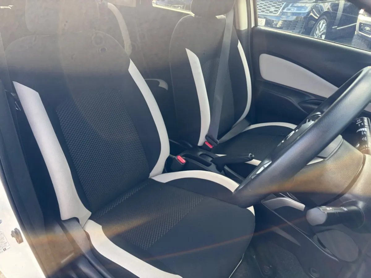 Nissan Note Hatchback, Petrol Hybrid, 2019, White