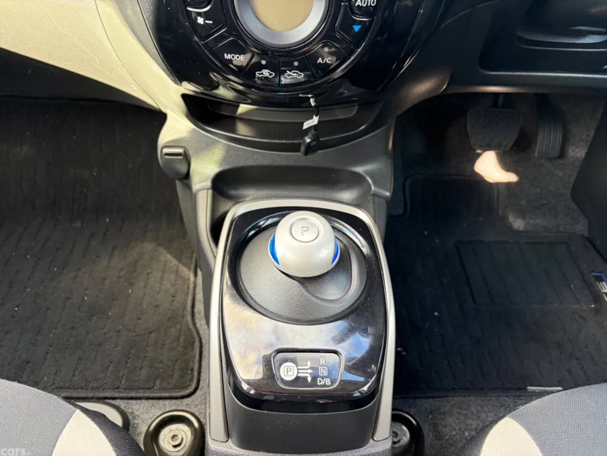 Nissan Note Hatchback, Petrol Hybrid, 2019, White