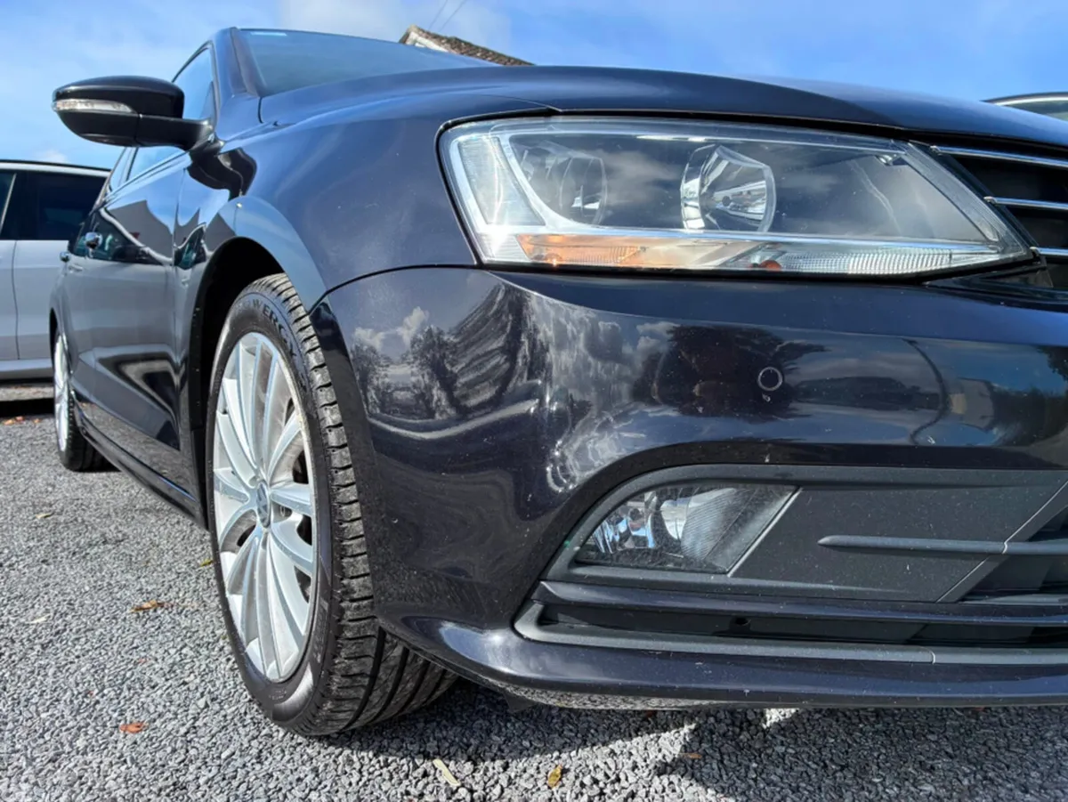 Volkswagen Jetta Saloon, Diesel, 2016, Black