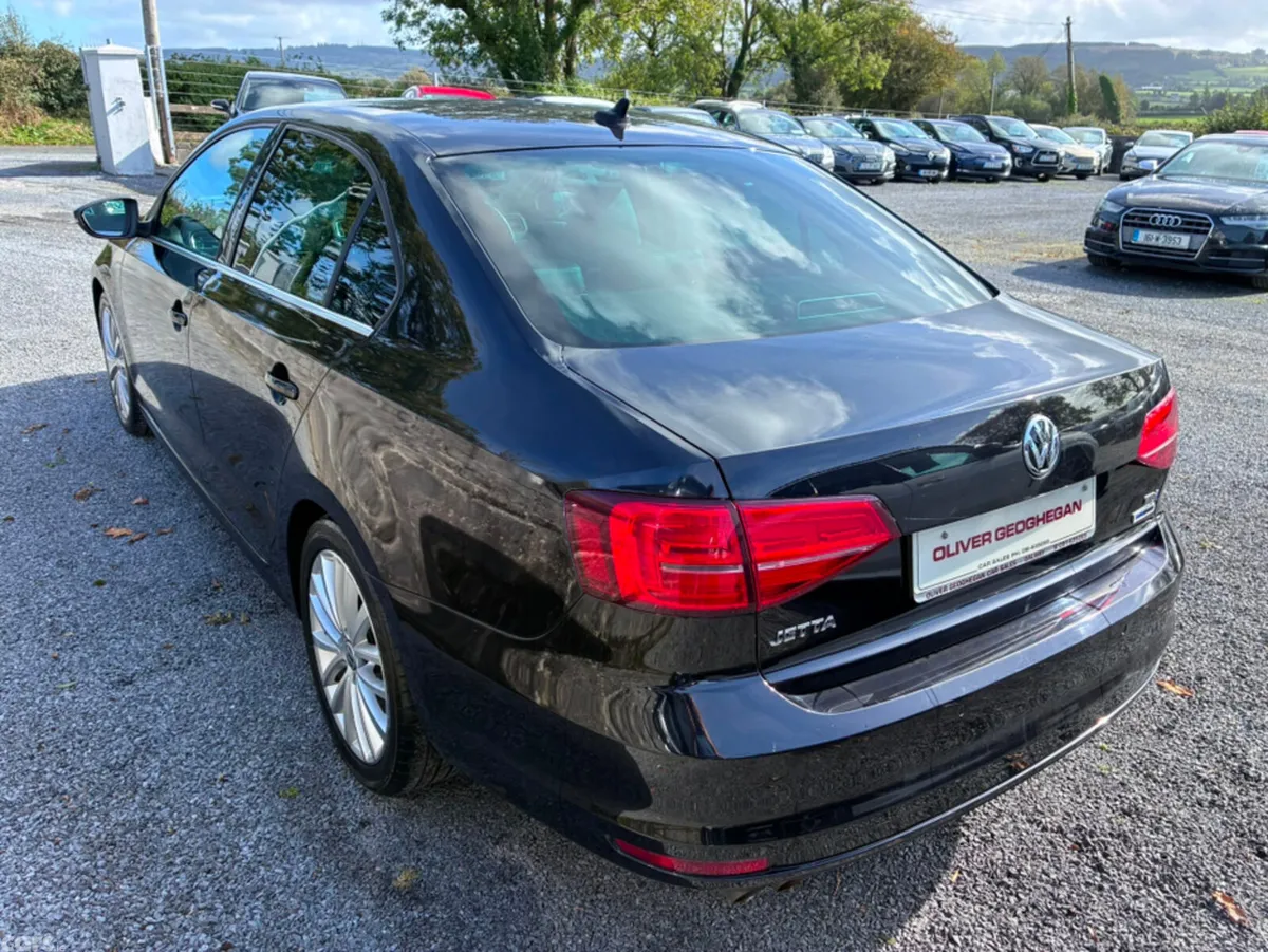 Volkswagen Jetta Saloon, Diesel, 2016, Black