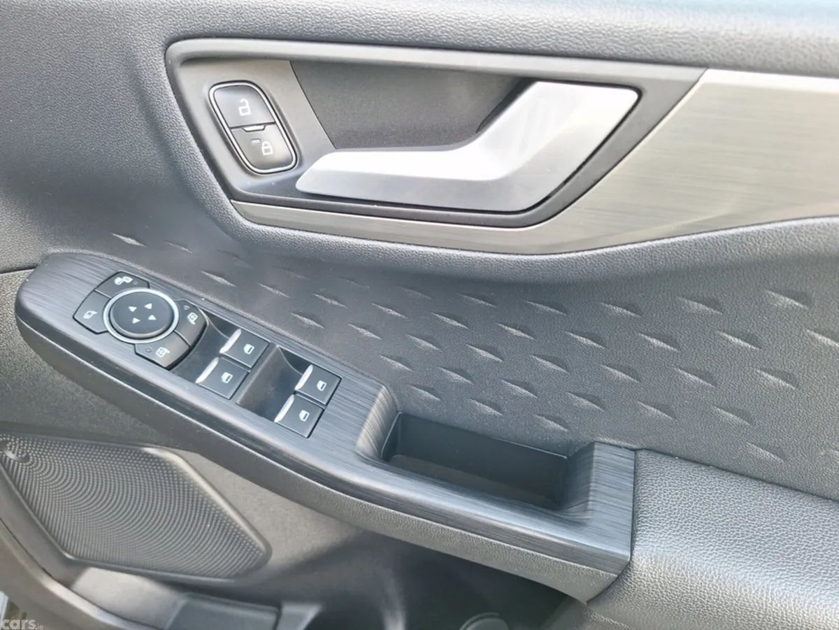 Ford Kuga MPV, Petrol Plug-in Hybrid, 2020, Black