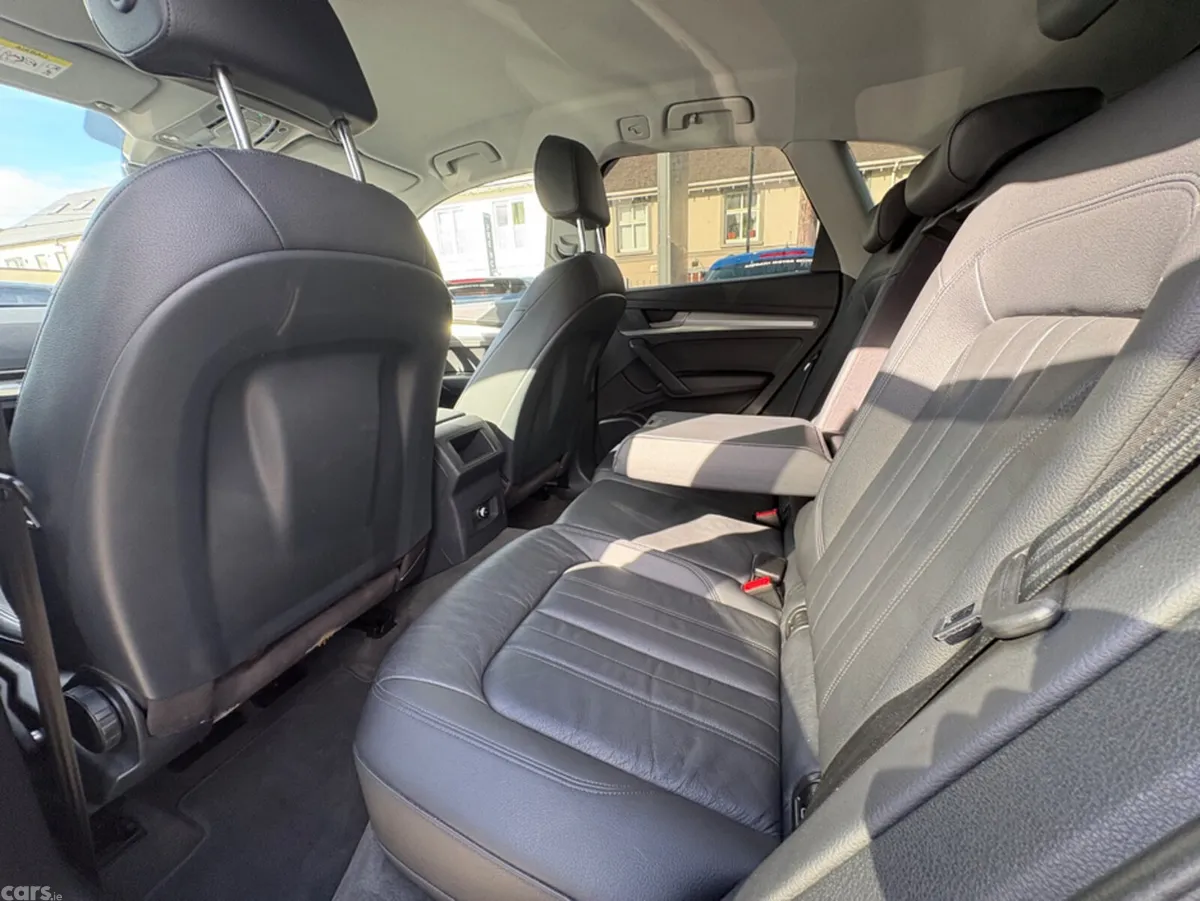 Audi Q5 SUV, Diesel, 2018, Grey