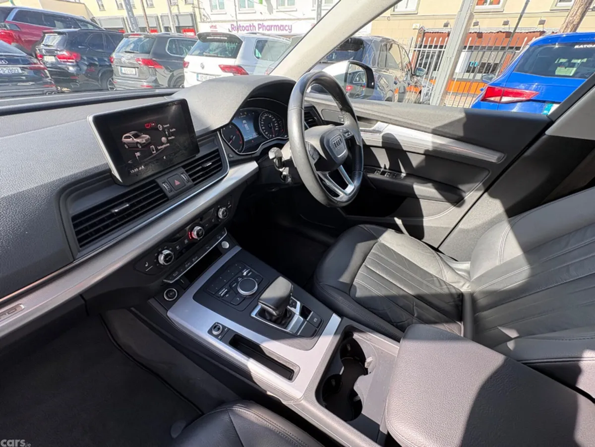Audi Q5 SUV, Diesel, 2018, Grey