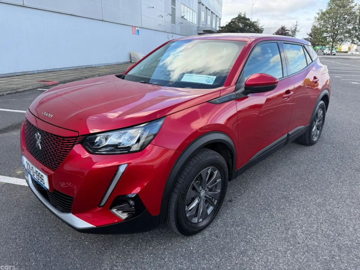 Peugeot 2008 MPV, Electric, 2022, Red