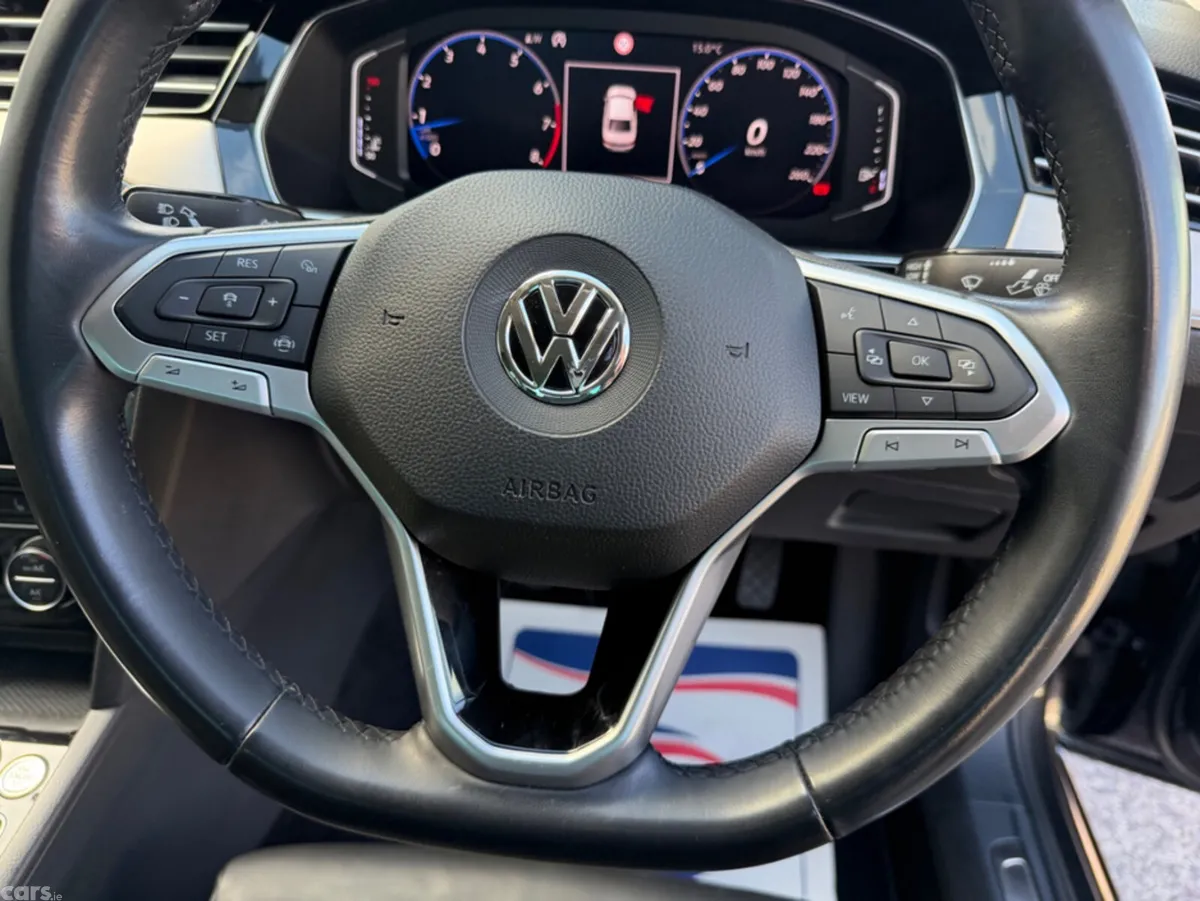 Volkswagen Passat Saloon, Petrol, 2021, Grey
