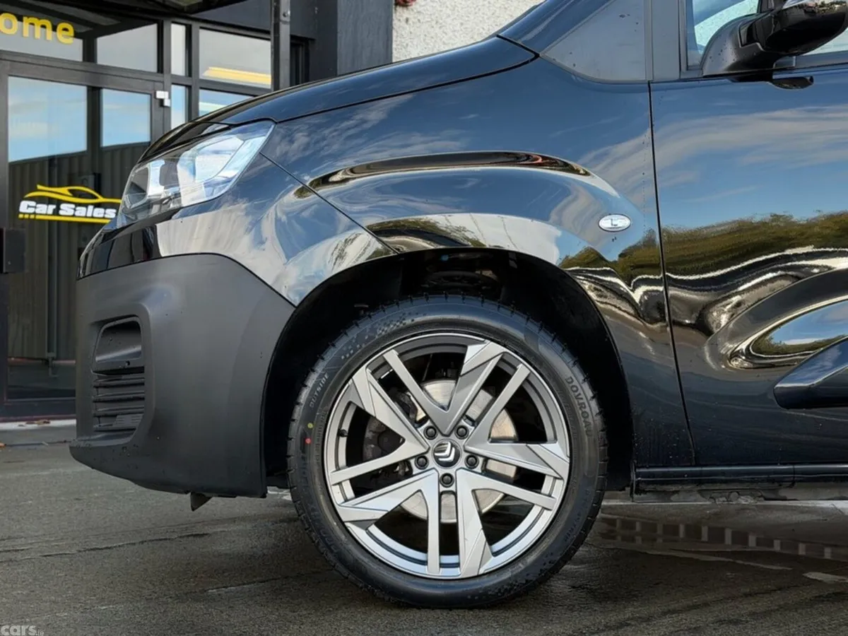 Citroen Berlingo MPV, Diesel, 2023, Black