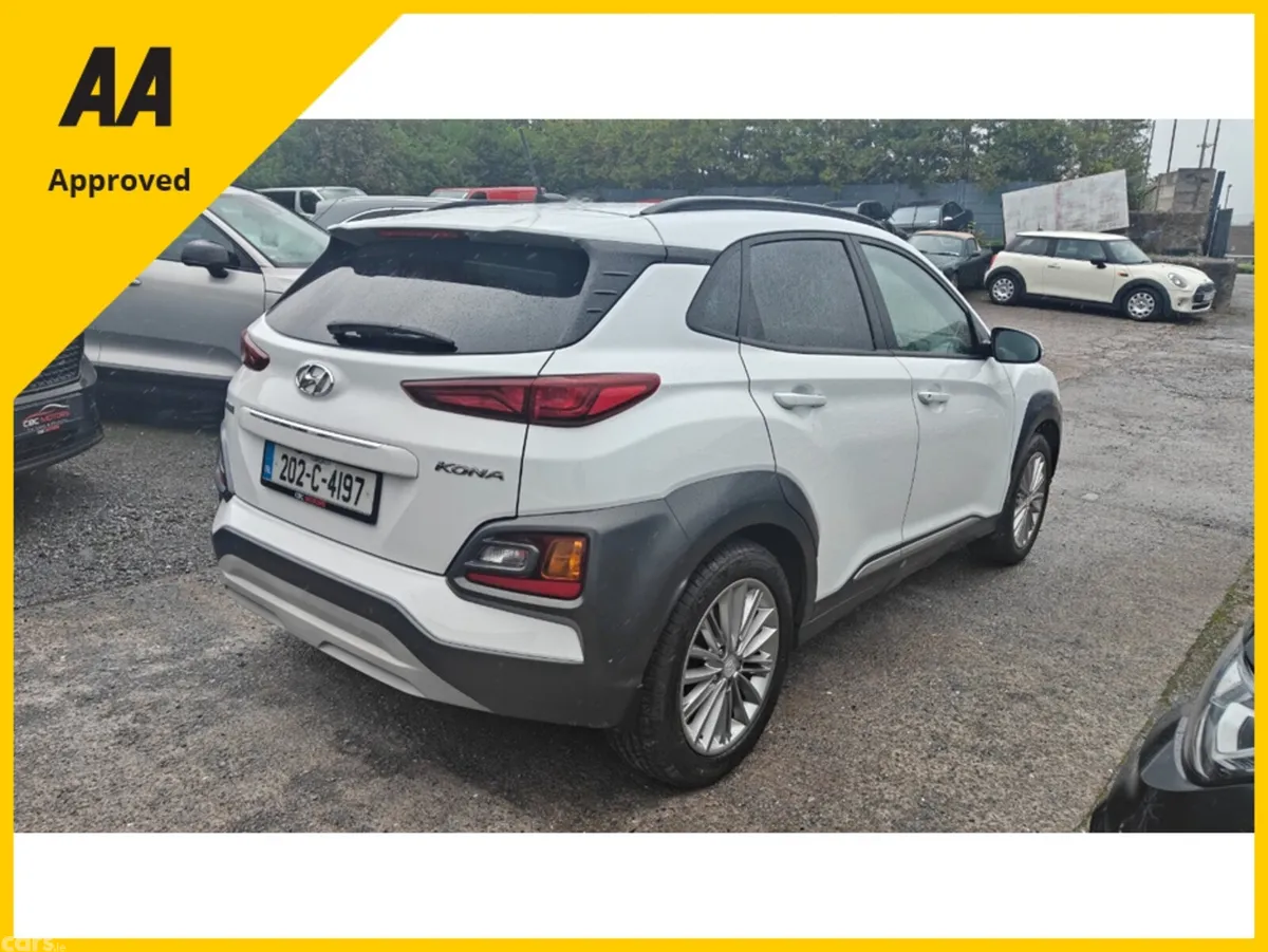 Hyundai KONA MPV, Petrol, 2020, White