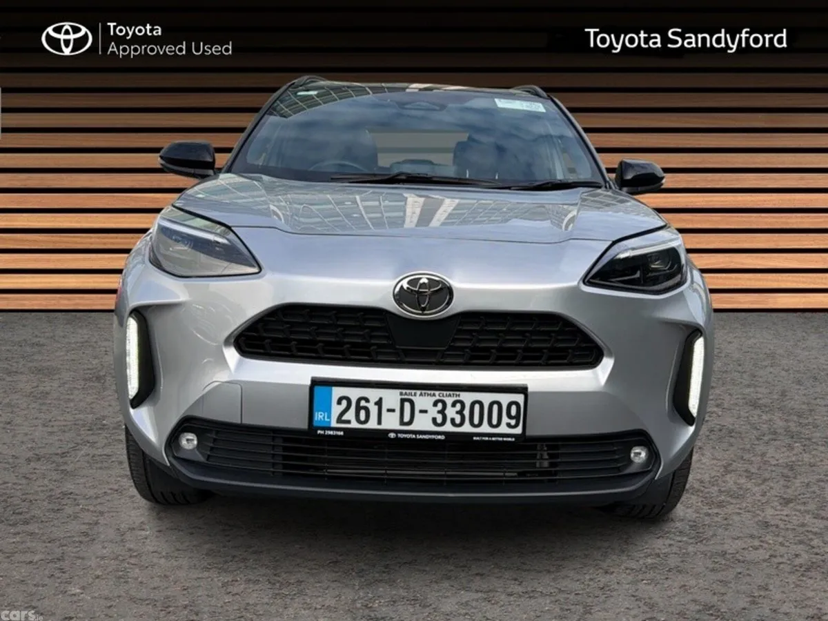Toyota Yaris Cross Hatchback, Petrol Hybrid, 2026, Grey