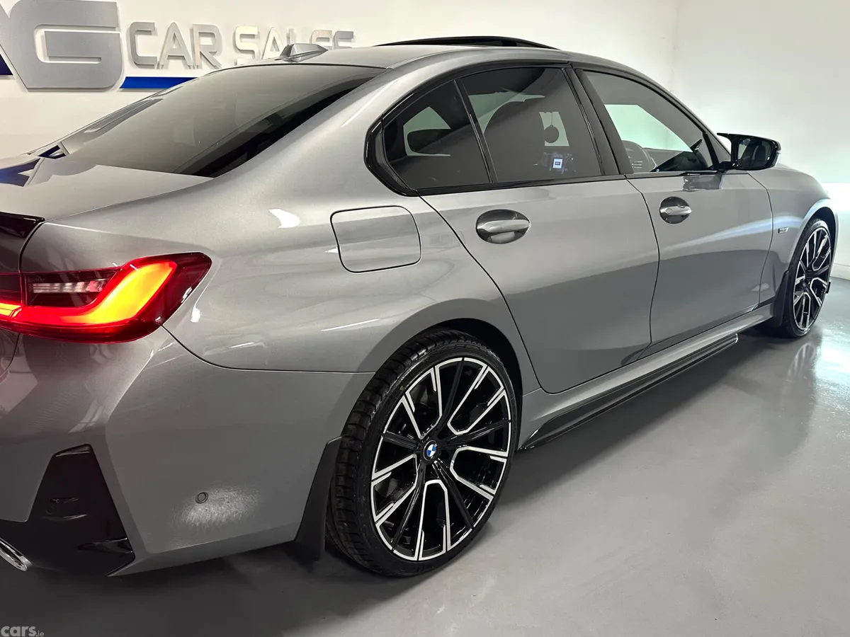 BMW 3-Series Saloon, Petrol Hybrid, 2023, Grey
