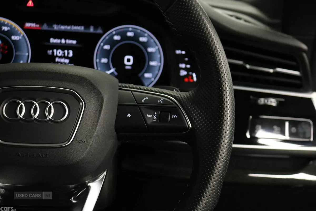 Audi Q8 SUV, Petrol Hybrid, 2023, Black